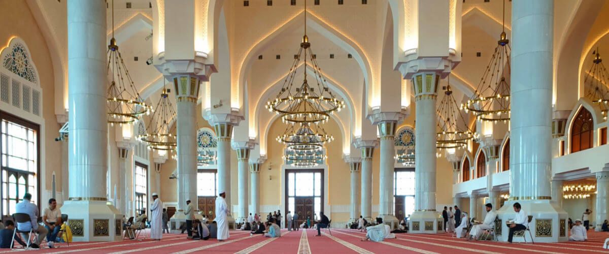 Mosques in Qatar are Equally Important to Worshippers and Tourists